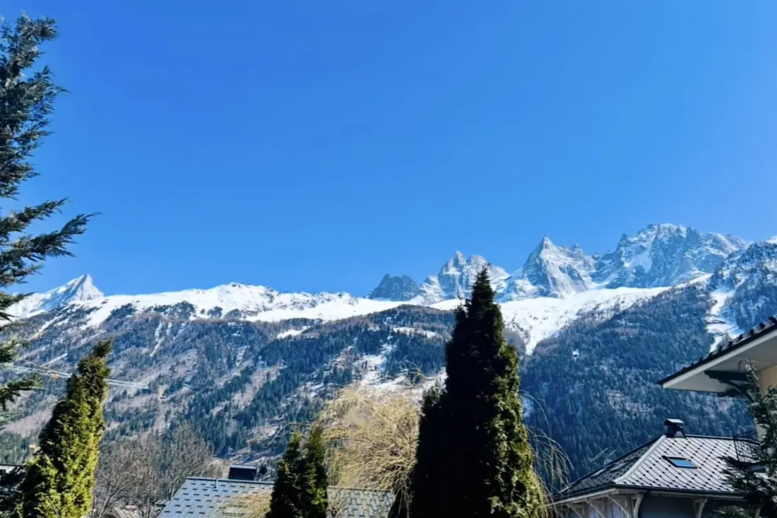 Appt Avec Balcon Et Parking Au Coeur De Chamonix
