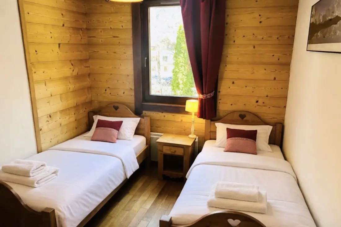 Appt Avec Balcon Et Parking Au Coeur De Chamonix