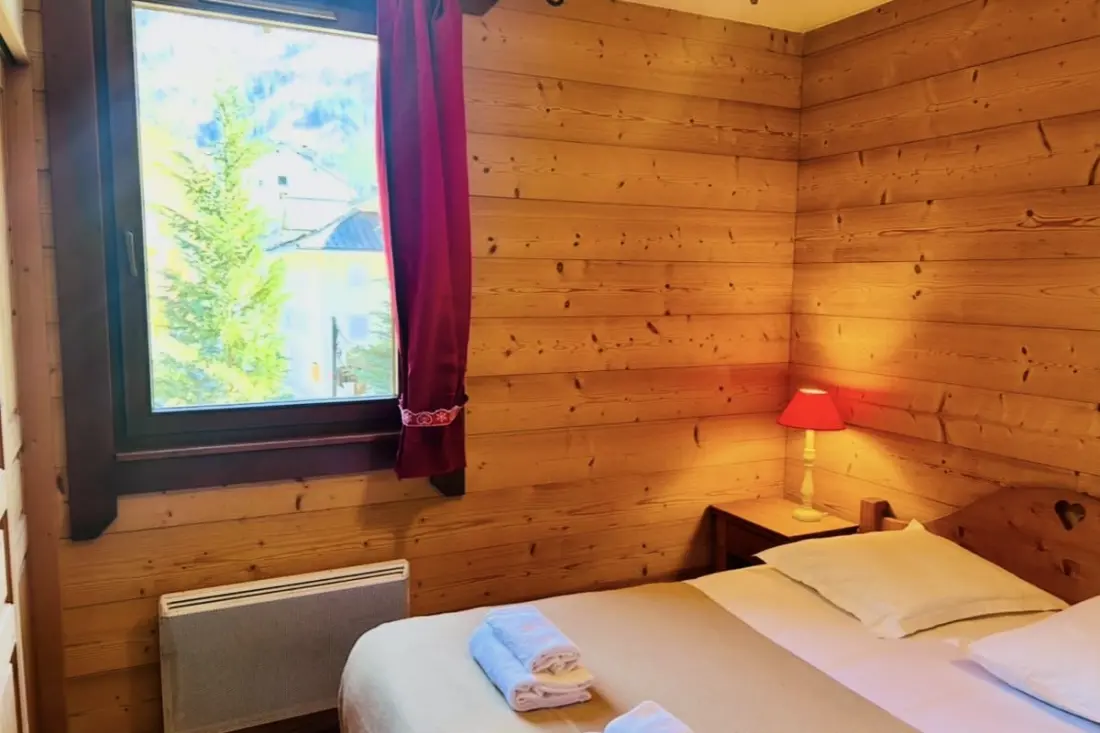 Appt Avec Balcon Et Parking Au Coeur De Chamonix