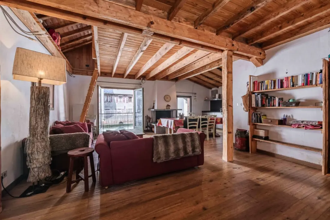Loft Hyper Centre Piéton 1 étoiles★ Vue Montagne Et Rivière