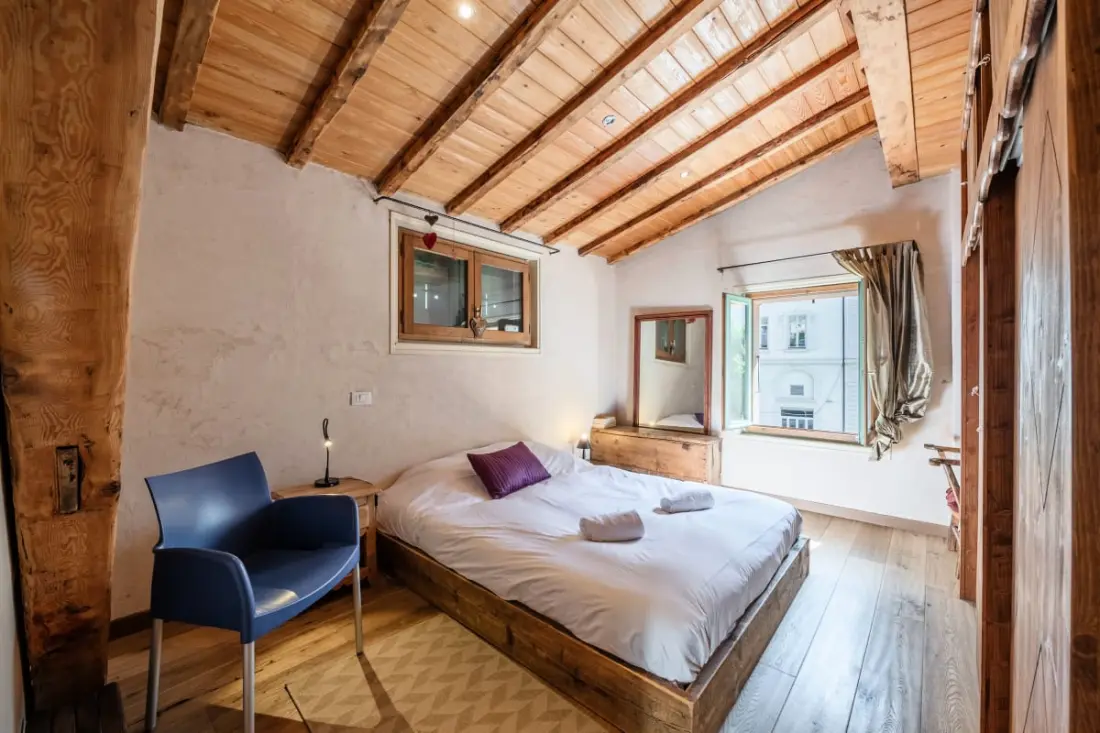 Loft Hyper Centre Piéton 1 étoiles★ Vue Montagne Et Rivière