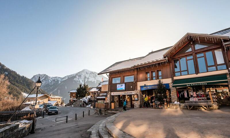 France - Alpes et Savoie - Champagny en Vanoise - Résidence Le Centre