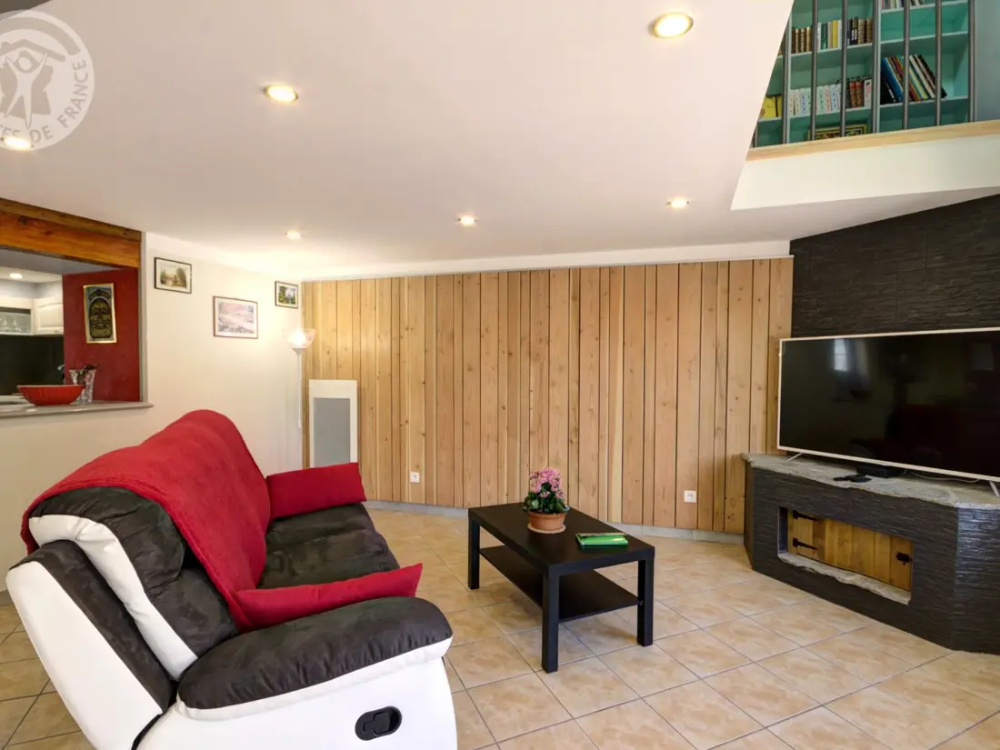 Maison de Vacances CHAMPOLY