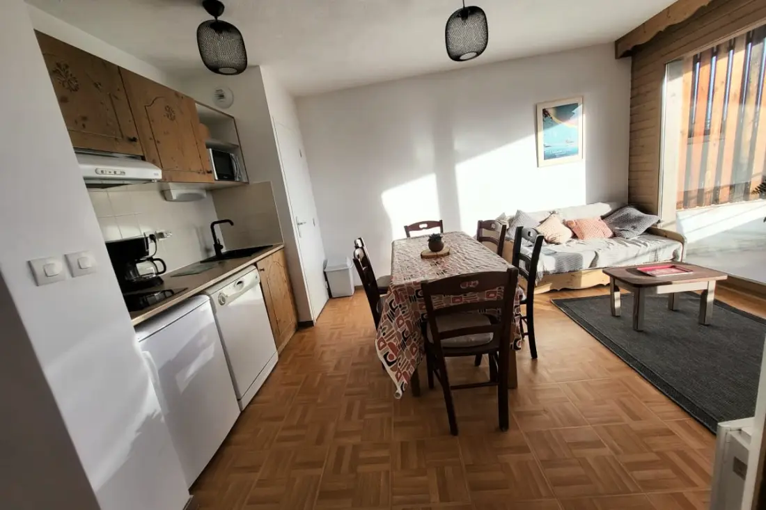 Vue époustouflante Agréable T3 Au Pied Des Pistes Terrasse Pkg 6 Pers