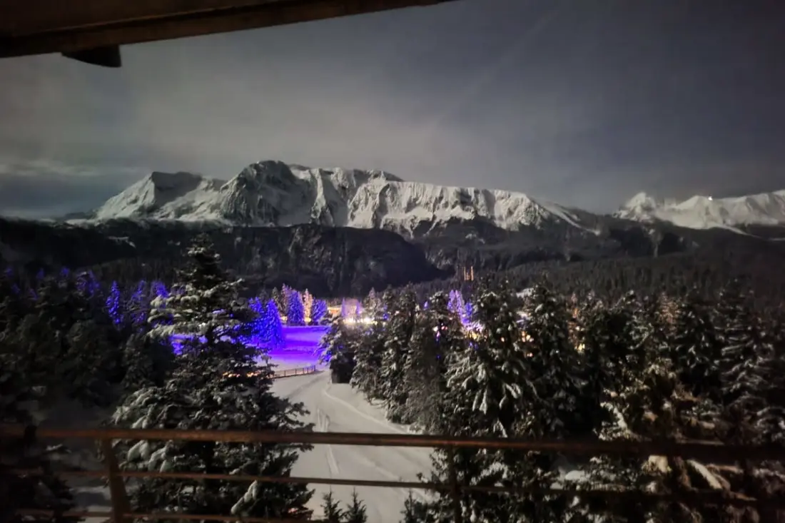 Vue époustouflante Agréable T3 Au Pied Des Pistes Terrasse Pkg 6 Pers