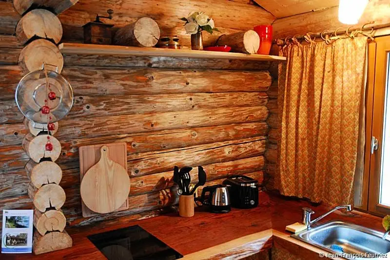 Gîte de France La fuste du bûcheron - cabane authentique 3 épis