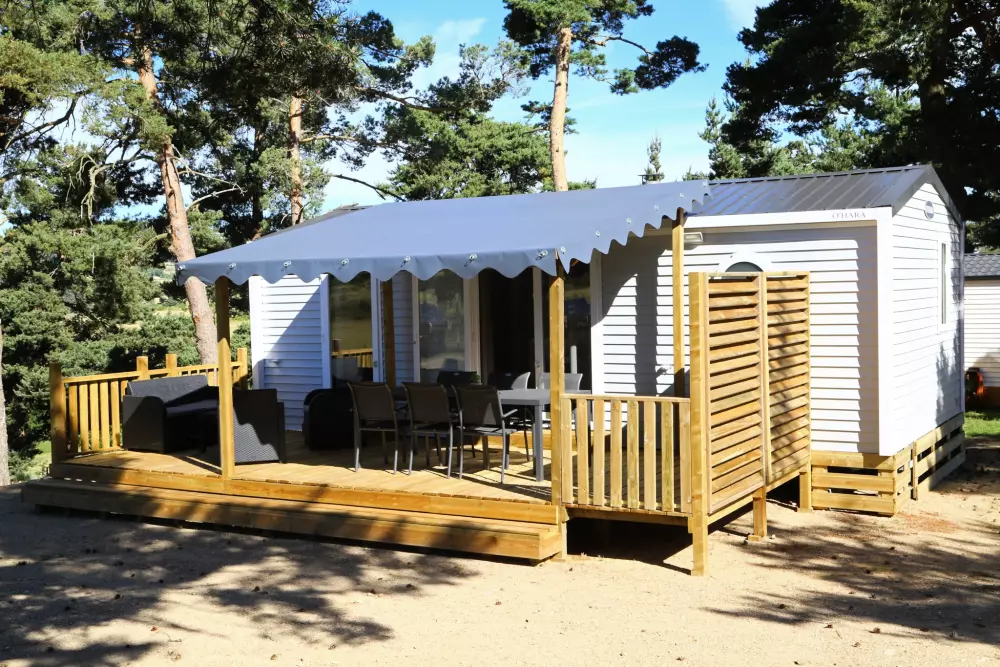 Camping Les Sous Bois du Lac 3 étoiles★★★