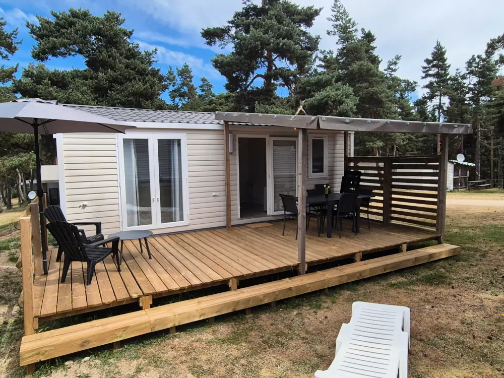 Camping Les Sous Bois du Lac 3 étoiles★★★