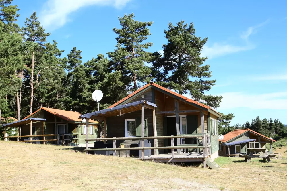 Camping Les Sous Bois du Lac 3 étoiles★★★