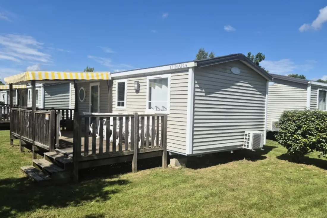 Résidence Camping Marvilla Parks - Chateau De Galaure - Mobilhome 3 Chambres 6 Pers.