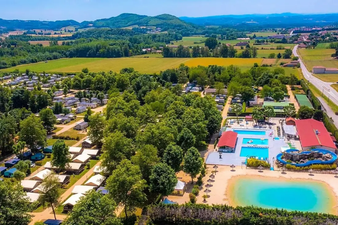 Résidence Camping Marvilla Parks - Chateau De Galaure - Mobilhome - Camping 41 étoiles★