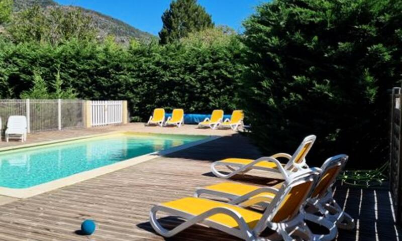 Camping Le New Rabioux *** - - Châteauroux Les Alpes - 2