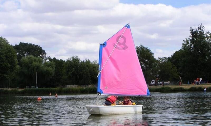 Camping Le Rochat-Belle-Isle *** - Châteauroux - 14