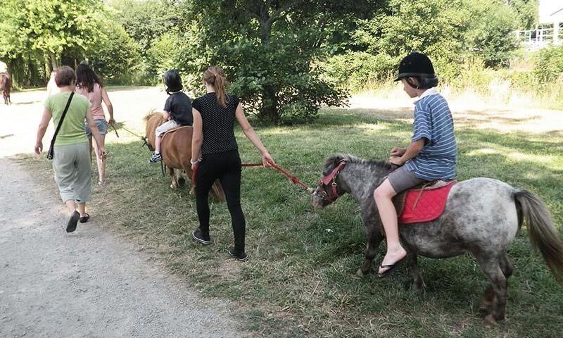 Camping Le Rochat-Belle-Isle *** - Châteauroux - 36