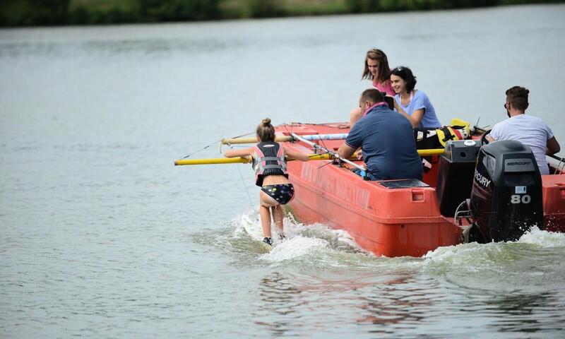 Camping Le Rochat-Belle-Isle *** - Châteauroux - 26