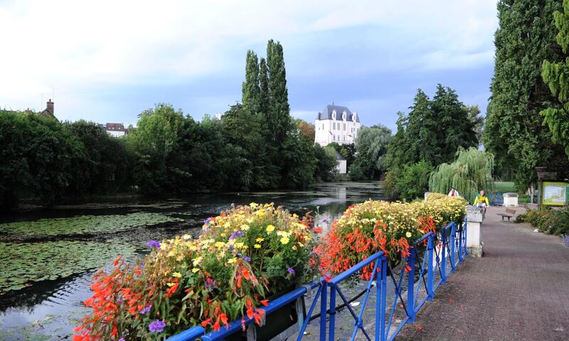 Camping Le Rochat-Belle-Isle *** - Châteauroux - 9