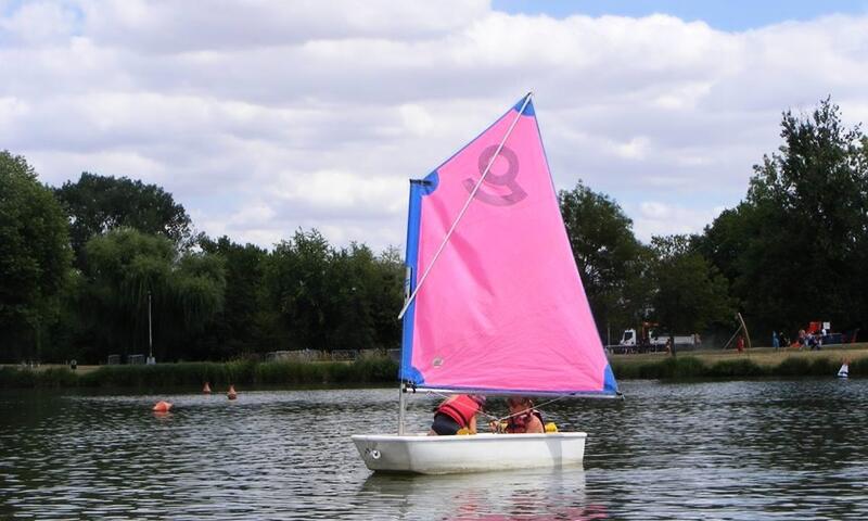 Camping Le Rochat-Belle-Isle *** - Châteauroux - 33