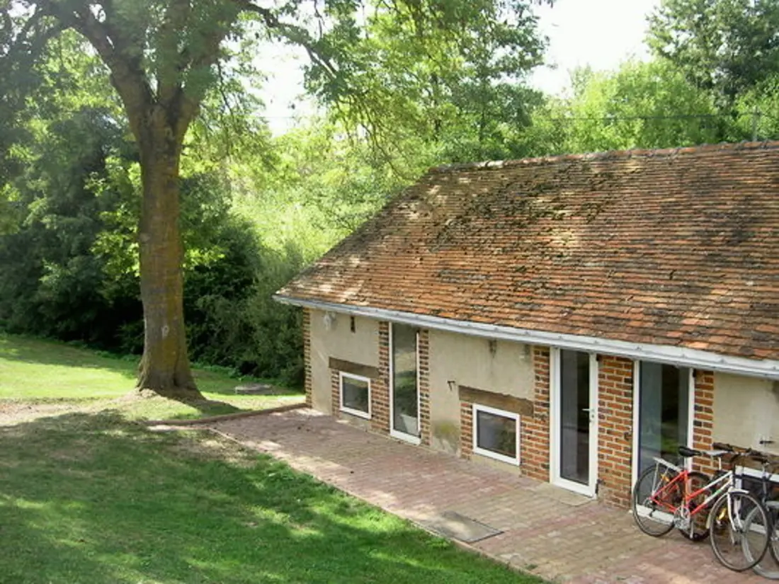 Maison de Vacances Châtel-de-Neuvre 3