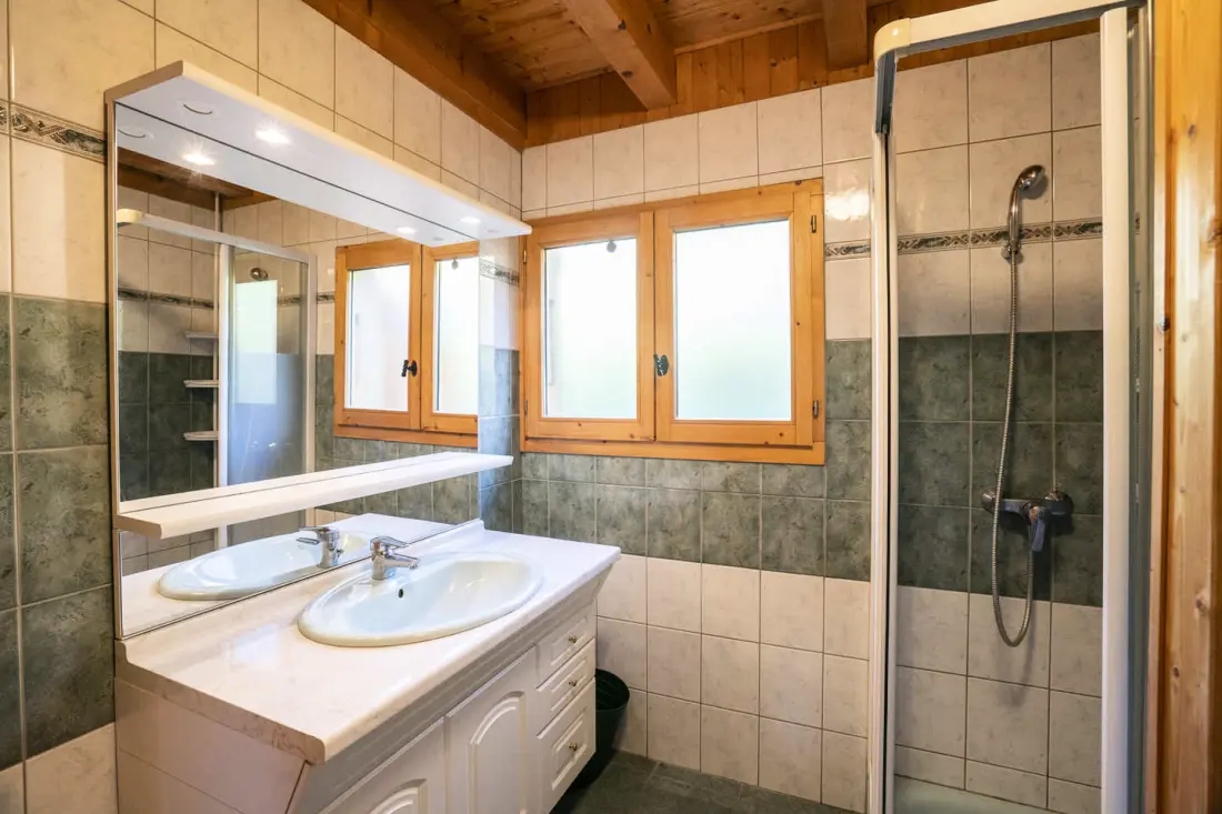 CHALET 10 PERSONNES
