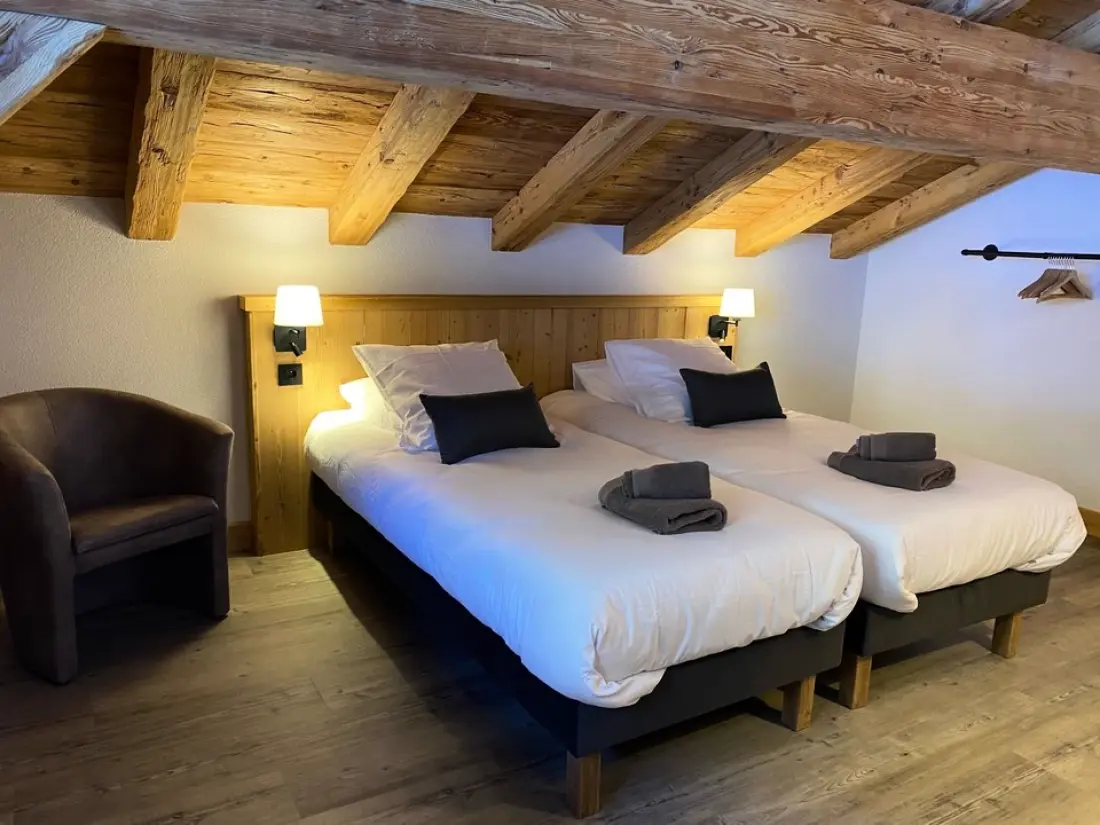 CHALET 15 PERSONNES