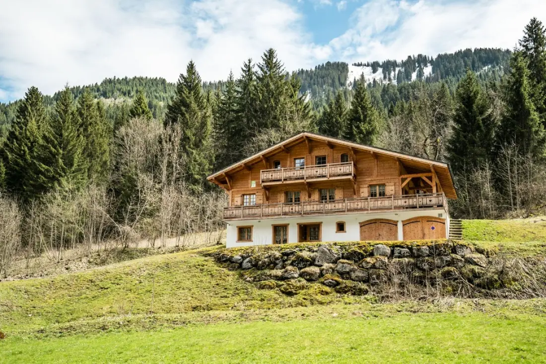 CHALET 15 PERSONNES