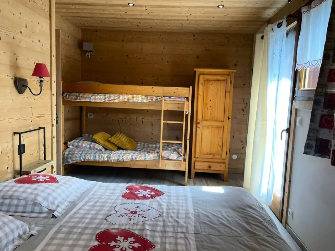 CHALET 16 PERSONNES