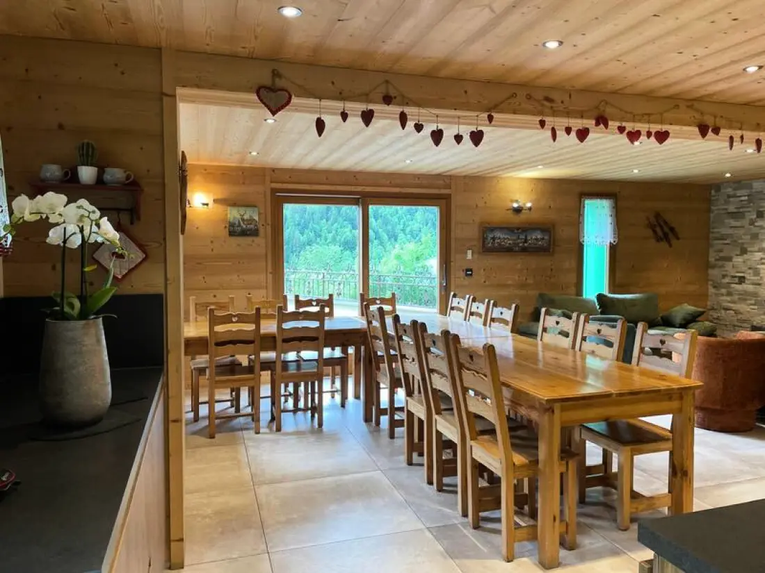 CHALET 16 PERSONNES