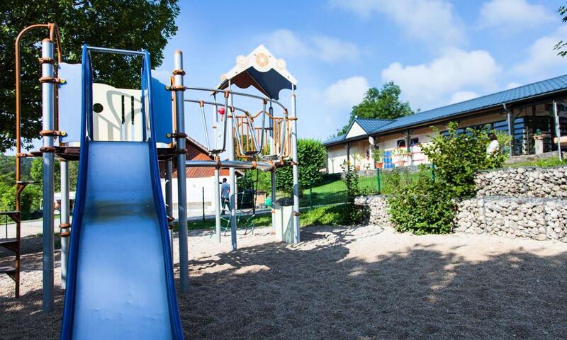 France - Jura - Chatillon - Camping Domaine de l'Epinette 4*