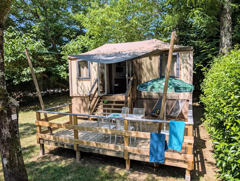 Camping Le Coin Charmant 3 étoiles★★★