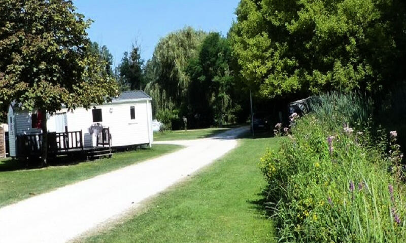 CAMPING LE GUE *** - Chémery - 12