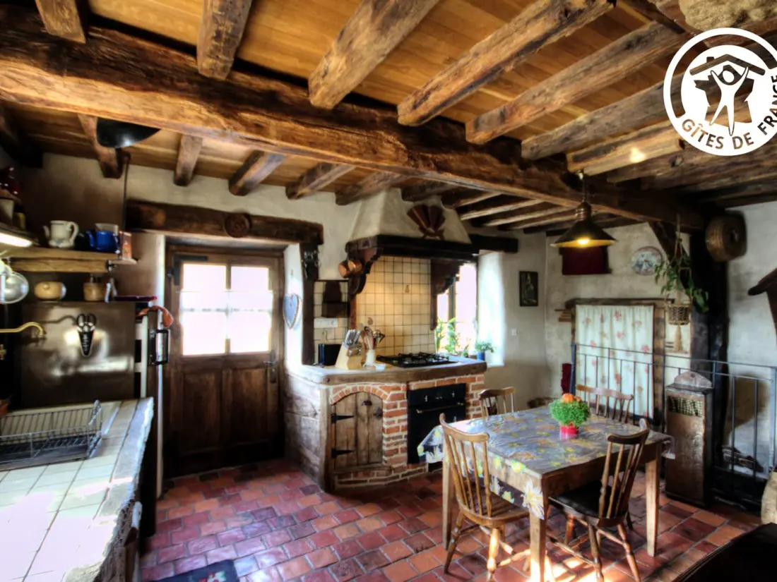 Maison de Vacances CHIRASSIMONT 2
