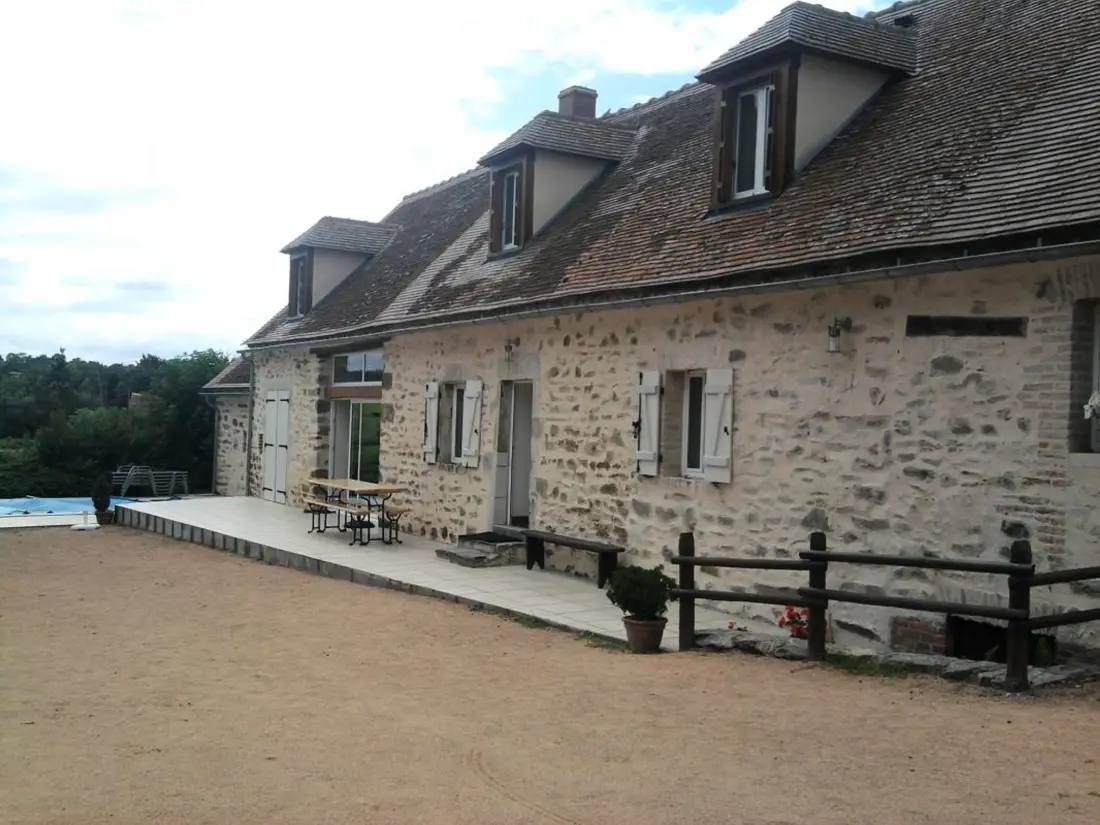 Maison de Vacances Chirat-l'Église 2