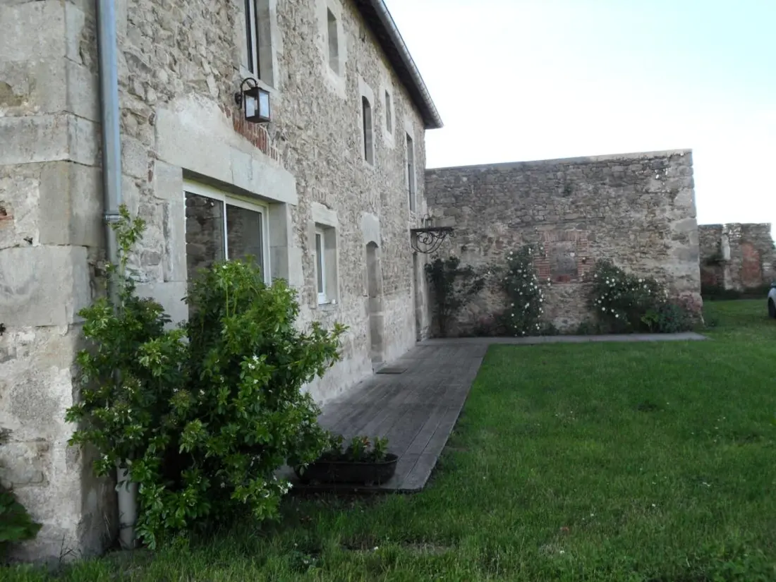 Maison de Vacances Chirat-l'Église
