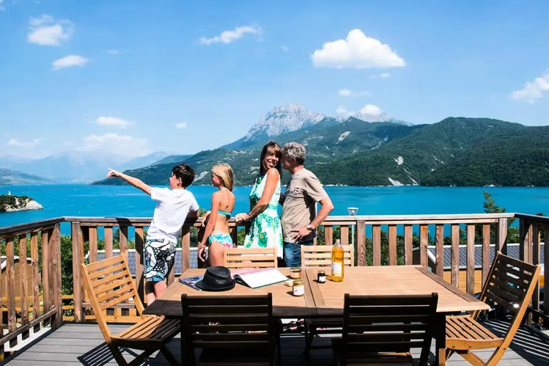 Camping l'Ecrin du Lac 3 étoiles★★★