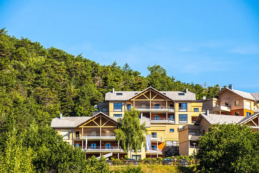 Camping l'Ecrin du Lac 3 étoiles★★★