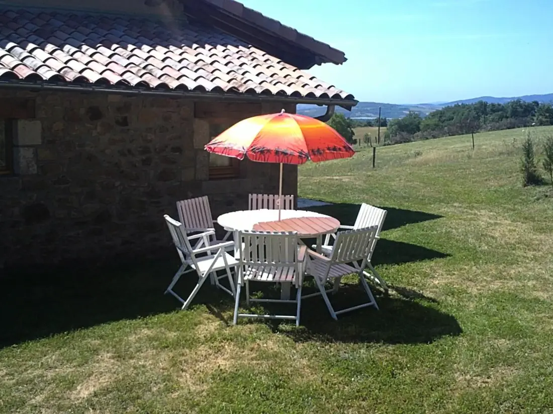 Maison de Vacances CHUYER