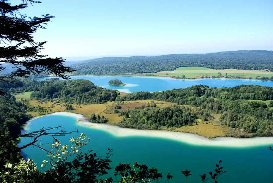 Camping Le Grand Lac3 étoiles★★★