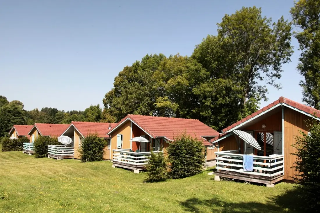 Village Résidentiel Les Maisons Bois3 étoiles★★★