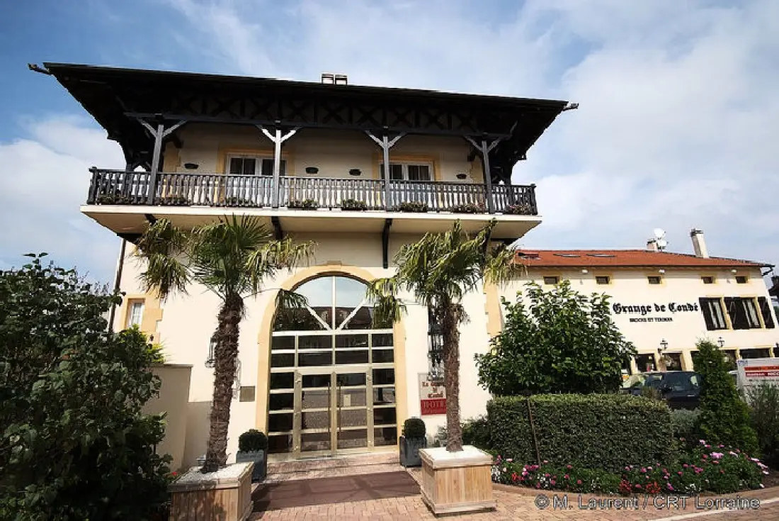 Hôtel Domaine la Grande de Condé