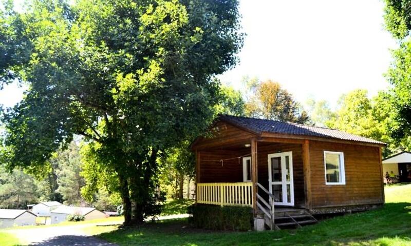 Au Bois de Calais *** - Corrèze - 20