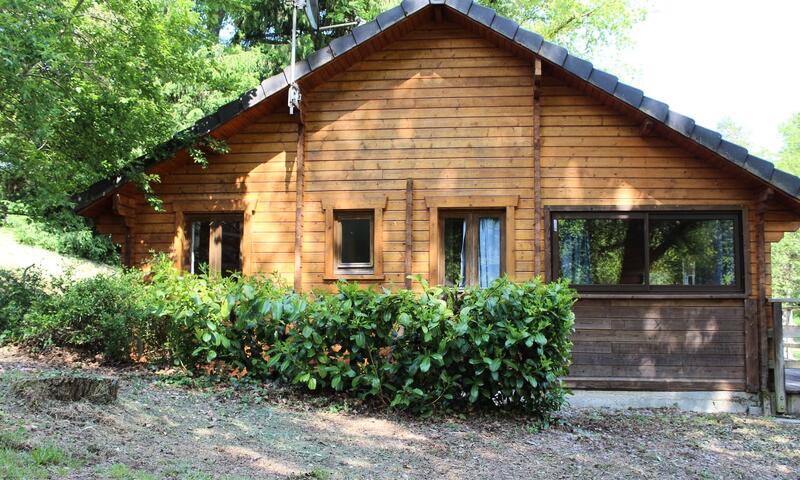 Au Bois de Calais *** - Corrèze - 45