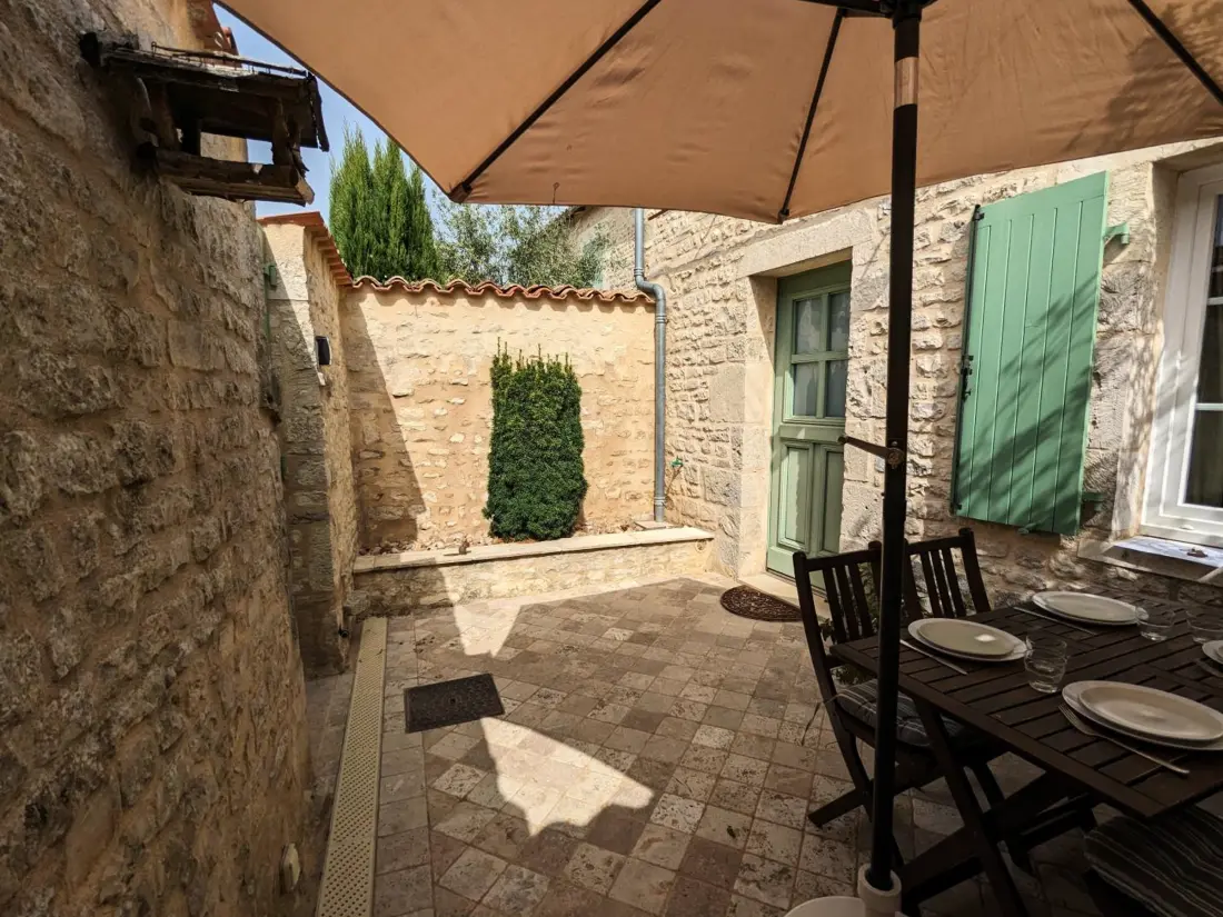 Maison de Vacances COULONGES 2