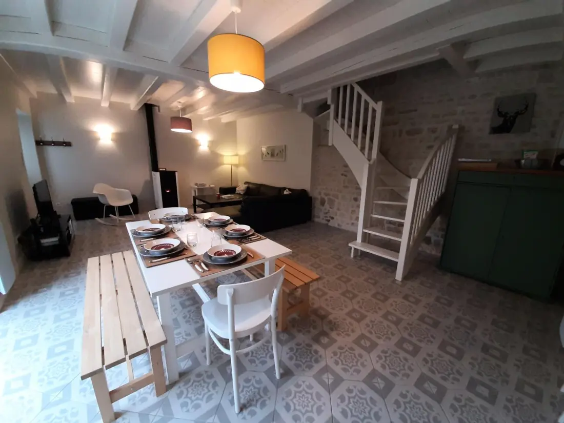 Maison de Vacances COULONGES