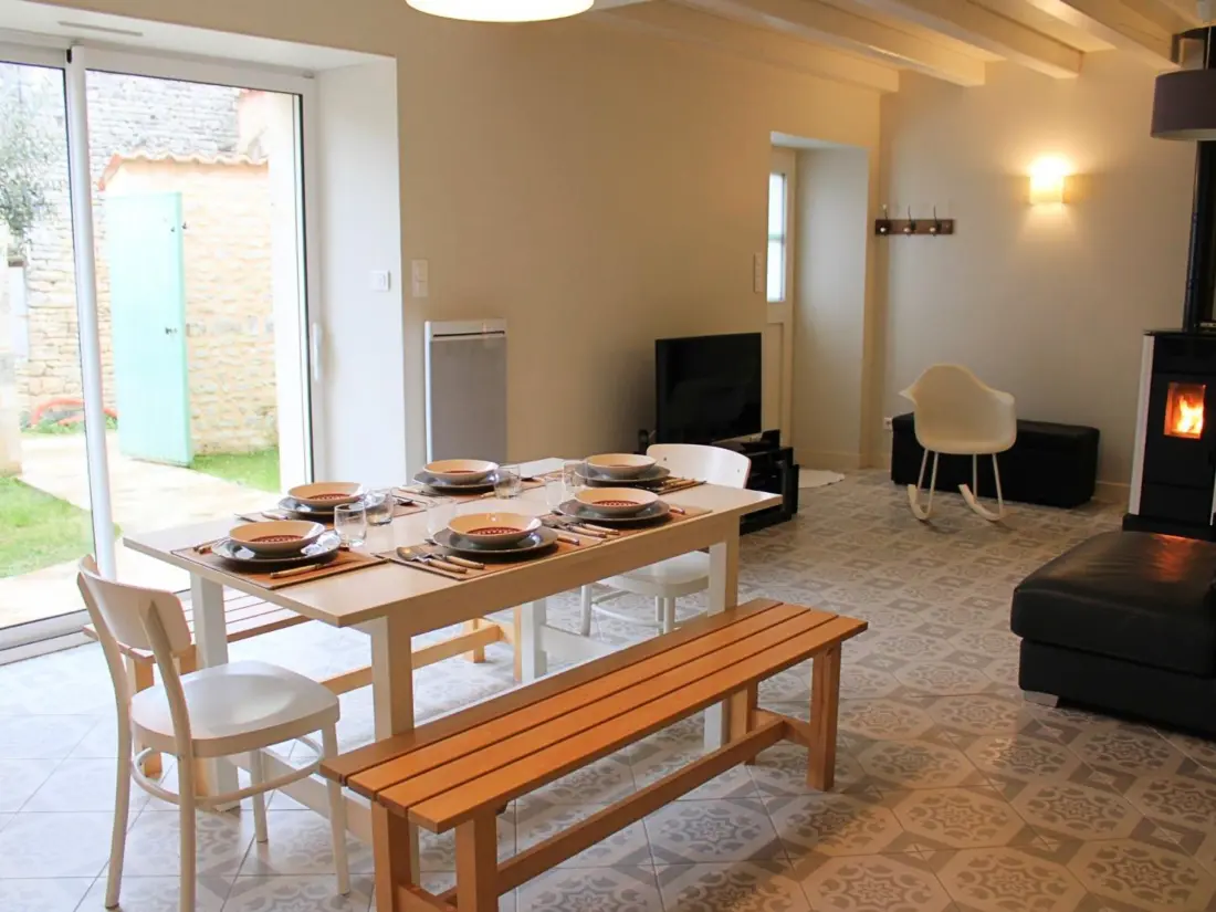 Maison de Vacances COULONGES