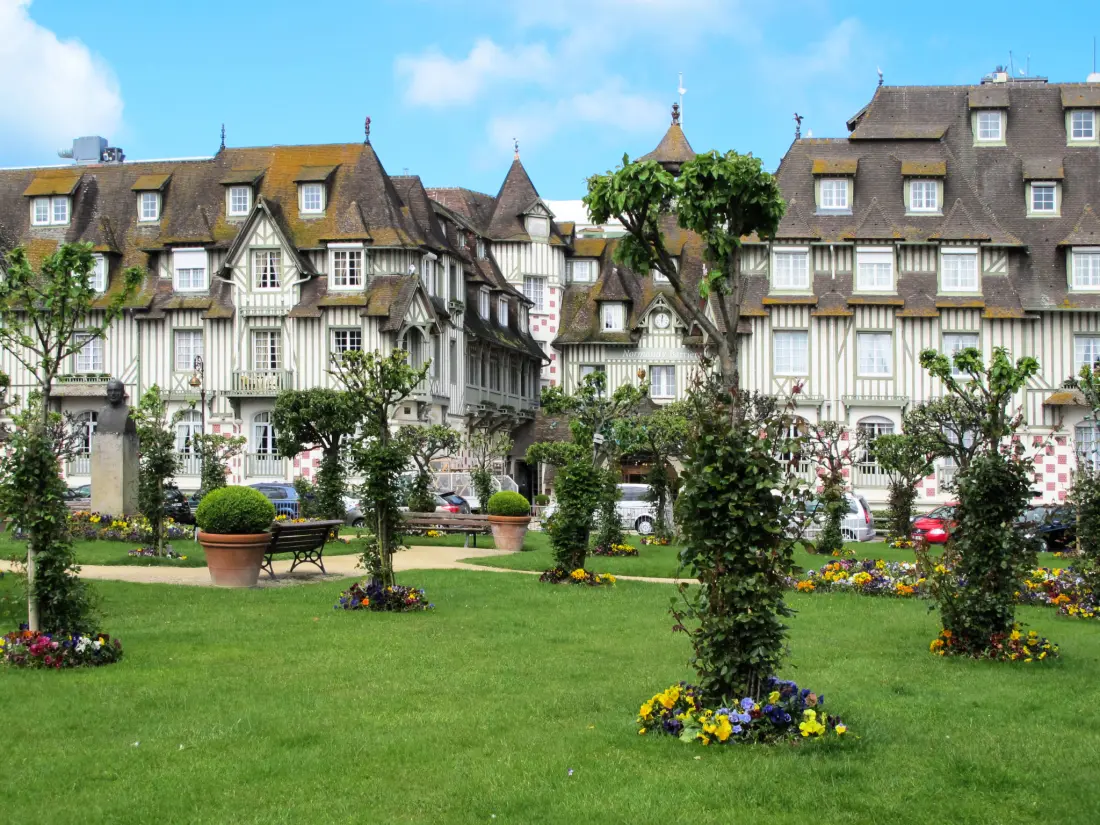 Maison de Vacances Courtonne-la-Meurdrac