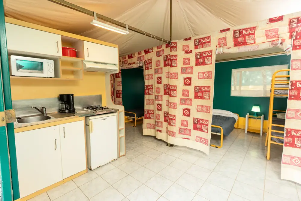 Camping Les Reflets du Quercy 4 étoiles★★★★