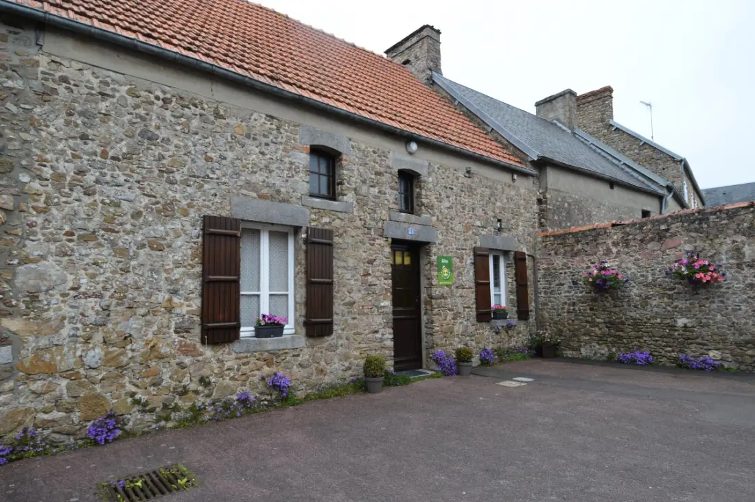 Gîte de France à Creances  1