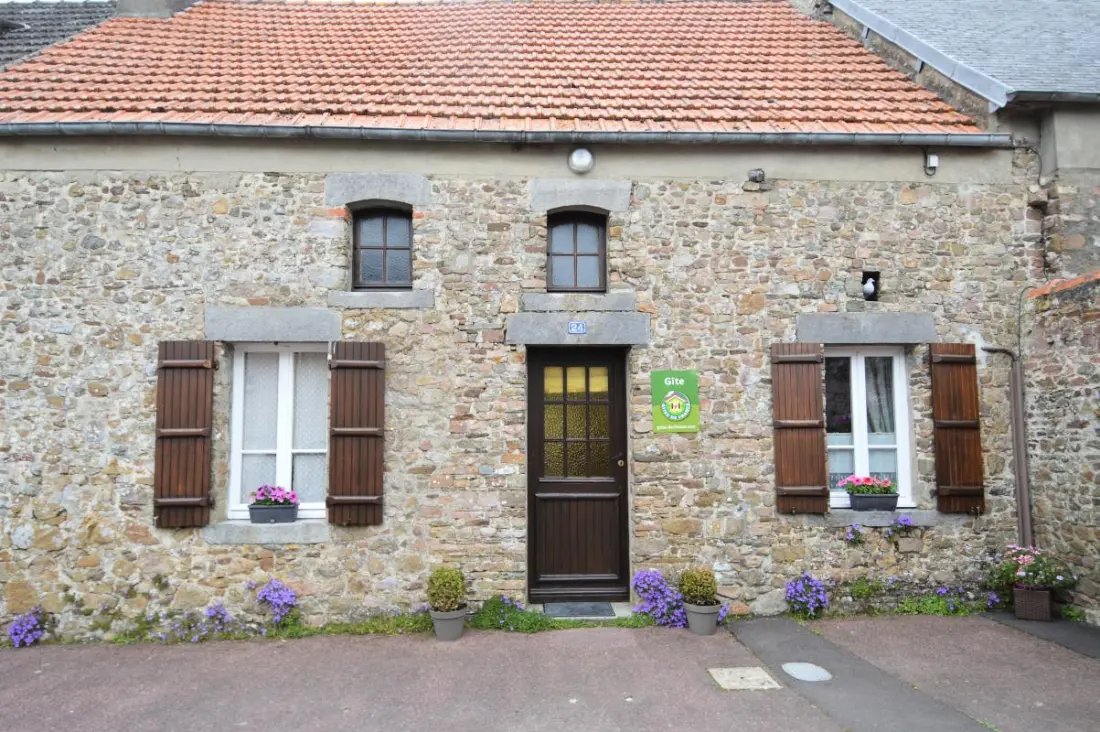 Gîte de France à Creances  1