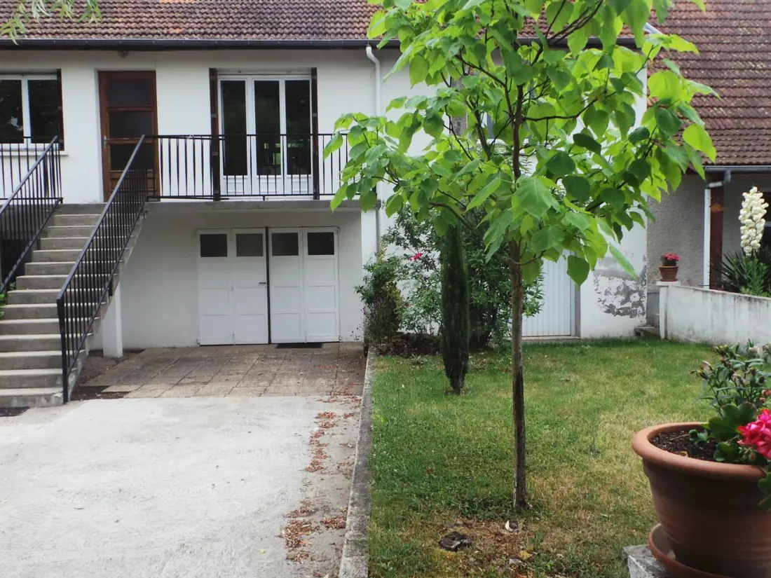 Maison de Vacances Creuzier-le-Neuf