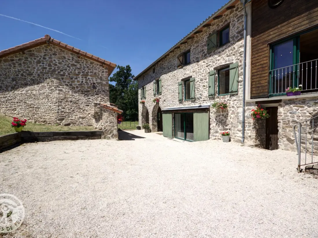 Maison de Vacances CROIZET-SUR-GAND
